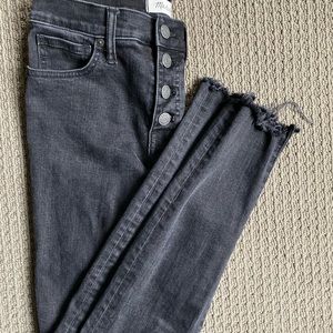 Made well black jean